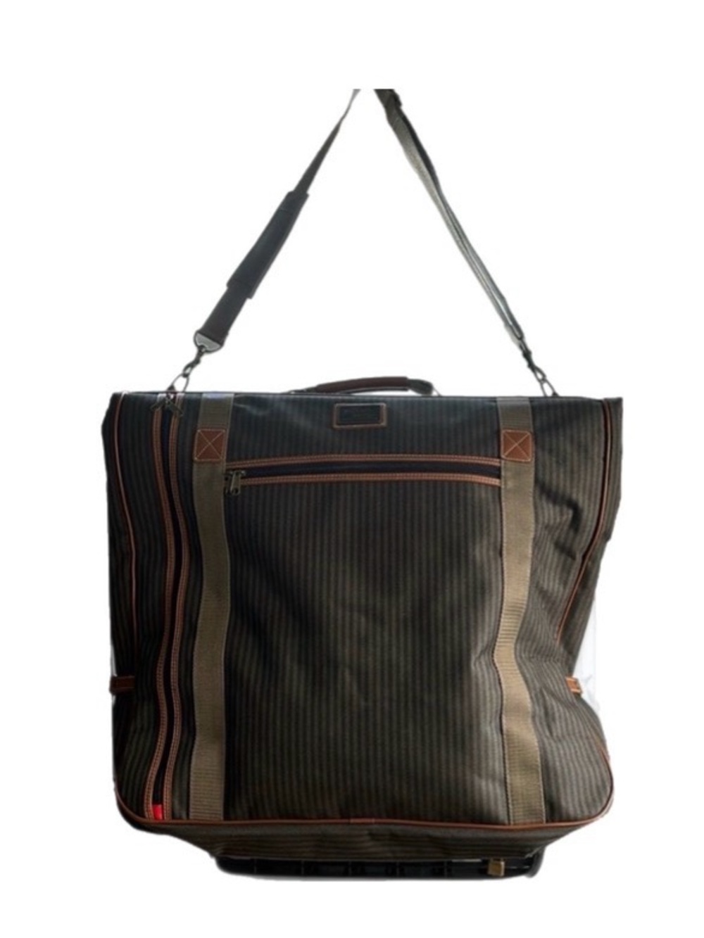 Ricardo Beverly Hills new large suit folded mens leather garment luggage bag